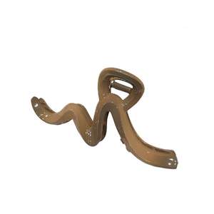 Haut de gamme grand Volume requin pince accessoire de <span class=keywords><strong>cheveux</strong></span> pour femmes dégradé arc pince à <span class=keywords><strong>cheveux</strong></span> chapeaux Durable en plastique femmes griffes de <span class=keywords><strong>cheveux</strong></span> - Product Image 5