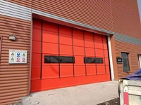 Porte empilable industrielle en PVC IdealDoor, rideau flexible anti-poussière, protection photoélectrique double pour ateliers de production