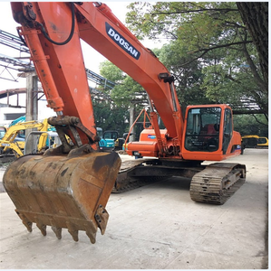 Excavatrice sur pneus DOOSAN DX225 d'occasion Excavatrice DX225LCA DX225 - Product Image 1