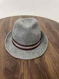 Chapeau Fedora classique R104 en feutre 100% laine pour homme - Chapeau de fête style jazz, utilisable en toutes saisons - Product Image 5
