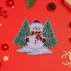 Devinez vous aimez Noël Nouveaux produits Broche en émail en alliage de zinc Snowaman Arbre de Noël Broche Célébrer les festivals Pin Badge - Product Image 1