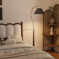 Lampadaire LED de luxe moderne en fer, style japonais rétro, abat-jour en tissu, taille moyenne, pour salon, chambre, canapé, bureau