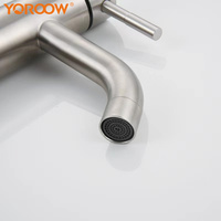 Robinet de lavabo à poignée unique 304SUS, mitigeur de salle de bains en acier inoxydable 304 robinet de lavabo d'eau chaude et froide pour la salle de bains