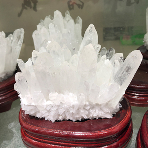 Cụm Tinh Thể Thạch Anh Chữa Bệnh Thạch Anh Trắng Trong Suốt Lớn Tự Nhiên Chất Lượng Hàng Đầu - Product Image 4