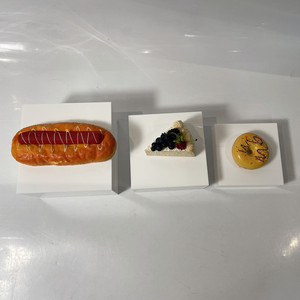 Cube de présentation moderne en acrylique coloré personnalisé à 3 niveaux, épaisseur 3 mm, facile à assembler, pour la restauration et la vente au détail - Product Image 4