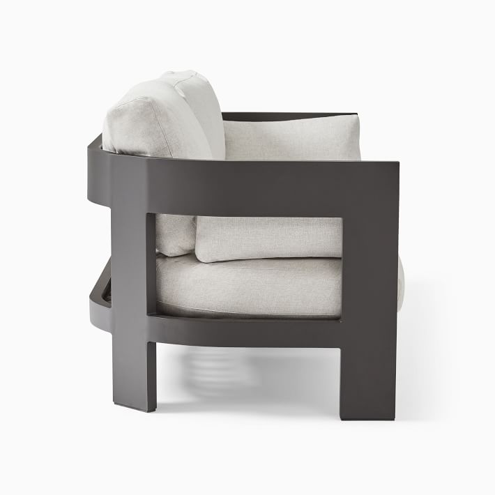 Hot sale High Quality Garden Furniture Rustproof Stainless Aluminum Outdoor Sofa with Soft Cushion