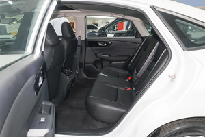 Hon Da Crider 2023/2024 HEV Basic Hybrid Electric Vehicle Berline Economy Carburant Saving Car 131Ps Crider Budget Hybrid Vehicle - Product Image 4