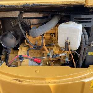 La mini excavatrice CAT 305.5E2 a utilisé la valve hydraulique de roue/chenille de 5 tonnes avec la pompe à moteur de Kawasaki - Product Image 5
