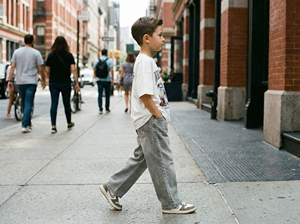 Pantalones vaqueros de verano para niños, pantalones holgados con cintura elástica, pantalones azules suaves y transpirables, pantalones informales que combinan con todo, pantalones para niños y niñas - Product Image 4