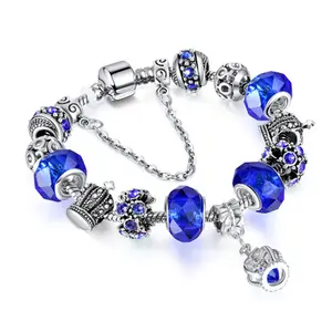 La fabricación de la joyería diamante pavimenta colgante de la Corona pulsera brazalete 9 colores gafas de espaciador perlas encanto de corona pulsera para regalo