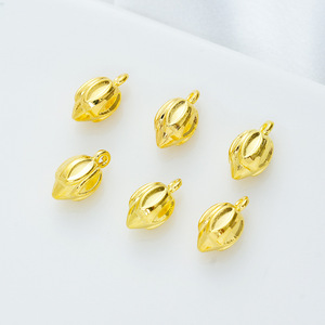 จี้รูปฝักบัวโลหะผสม รูปตัวยูขนาดเล็ก อุปกรณ์ตกแต่งเครื่องประดับ DIY - Product Image 4