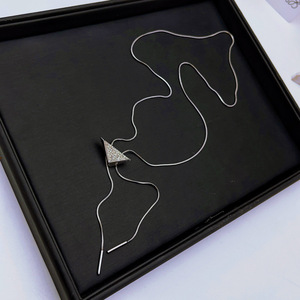 Collar de cadena larga de acero inoxidable chapado en oro de 18 quilates al por mayor, nuevo, ajustable, con forma de <span class=keywords><strong>Y</strong></span>, joyería para fiesta - Product Image 5