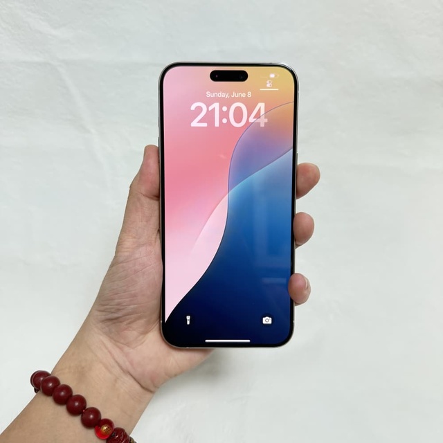 High Quality Factory Unlocked Original for 15 Pro Max Series 6.7" 8GB RAM 48MP Camera Good Condition No Scratches Used Second