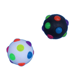 Jouet pour chien résistant aux morsures, balle élastique scintillante, balle disco colorée, pour le nettoyage des dents et l'entraînement des jeunes animaux de compagnie - Product Image 5