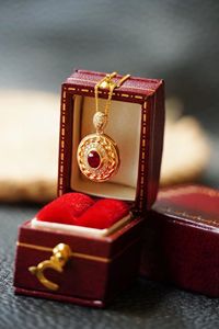 สร้อยคอรูปนกพิราบ Xinfly สินค้าขายดี ทันสมัย ประดับทับทิมธรรมชาติ 0.335 กะรัต ทองคำแท้ Au750 งานจิวเวลรี่ชั้นดี ทองคำบริสุทธิ์ 18K ประดับเพชร 0.075 กะรัต - Product Image 4