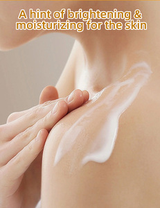 Lotion corporelle hydratante éclaircissante à base de <span class=keywords><strong>d</strong></span>érivé de vitamine C pour tous types de peaux - Product Image 5