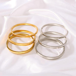 Pulsera de Acero Inoxidable Brillante de Alta Gama con Acabado al Vacío, Diseño Simple y Elegante, Novedad Transfronteriza de Gran Demanda - Product Image 3