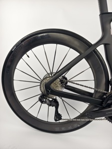 Vélo de course sur route en carbone Twitter 2025 LightWeight Wireless R18 avec frein hydraulique complet, <span class=keywords><strong>Ultegra</strong></span> R8170 Di2 et roues en carbone - Product Image 5