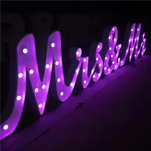 Fábrica personalizada gigante LED Light up Marquee letras números LED Marquee números para decoración del banquete de boda al aire libre