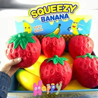Nouveau Jouet Squishy Géant en Forme de Fraise, Super Doux, à Rebond Lent, Kawaii Rouge, Anti-Stress pour Enfants, Adolescents et Adultes