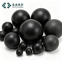 Balle en caoutchouc massif noir Taixin Hebei, haute élasticité, résistante à l'usure, pour le nettoyage des tamis vibrants, différentes tailles industrielles