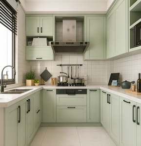 Armoires de cuisine modulaires modernes SANTOPOVA vert clair avec poignées dorées et crédence en marbre - Product Image 2