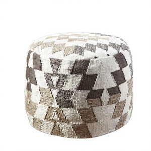 Pouf rond en tissu, motif géométrique abstrait, style bohème, artisanal, décoration de salon - Product Image 1
