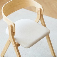 Chaise de salle à manger en bois massif DISHI Nordic, chaise de réception simple et créative pour café, salon de thé, ou boutique.
