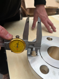 Giả mạo thép carbon tiêu chuẩn ASME b16.5 sch40 sch80 ASTM A105 hàn cổ mặt bích odm304 <span class=keywords><strong>316</strong></span> 304L 316L hàn cổ mặt bích - Product Image 4