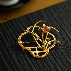 Broche de Ópalo de Fuego Vefiery Jewelry, Broche Floral de Cobre Esmaltado Chapado en Oro, Broche de Marco Hueco Estilo Chino para Mujer - Product Image 1