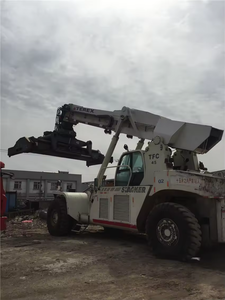 รถยกเทอร์เร็กซ์ รุ่น TFC 45 รถยกแบบ Reach Stacker รุ่น DRU450 ซันนี่ 45 ตัน รถยกเทอร์เร็กซ์ TFC 45HD SRSC45C30 TFC45 รถยกแบบ Reach Stacker 45 ตัน - Product Image 2