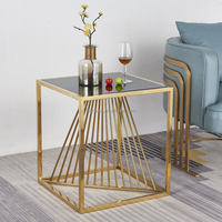 Table d'appoint carrée à plateau en marbre et base en acier inoxydable doré, idéale pour salon, chambre et coin canapé - Meilleure vente