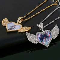NUOYA Personnalisé Bijoux Hip Hop Glacé Diamant Coeur Photo Pendentif Collier Ailes d'Ange Design Photo Pendentif pour Hommes Femmes