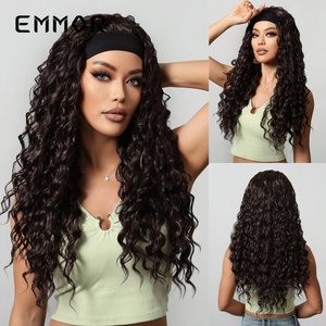 <span class=keywords><strong>Parrucca</strong></span> da donna in stile naturale europeo-americano, <span class=keywords><strong>grigia</strong></span>, con fascia, capelli ricci lunghi latinoamericani, alla moda, voluminosa, resistente alle alte temperature - Product Image 3