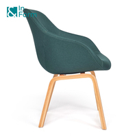 Chaise de loisirs rembourrée en mousse de moisissure vert noirâtre au design moderne Fauteuil à coque incurvée avec pieds en bois courbé
