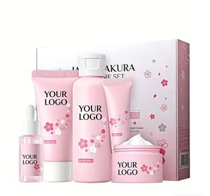 Ensemble de soins de la peau végétalien luxueux <span class=keywords><strong>japonais</strong></span> Sakura en gros, hydratant, anti-âge, renouvellement de la peau, éclaircissant et réparateur - Product Image 1