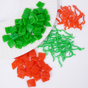 Bloques de chile simulados de PVC, comida simulada (pimientos verdes y rojos), guarniciones, cocina casera divertida, pimientos verdes en tiras - Product Image 1