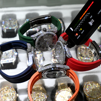 Montre-bracelet personnalisée VVS Moissanite demi-besace entièrement sertie 234 pièces 4.64 carats Japon Miyota 8215 automatique mécanique Hip Hop Iced Watch pour hommes