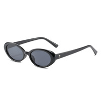 Lunettes de soleil ovales pour femmes en gros, monture en PC, verres dégradés, lunettes de mode, protection UV400, logo personnalisé disponible