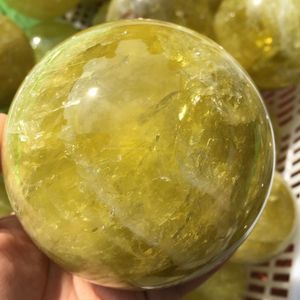 Boule <span class=keywords><strong>de</strong></span> quartz naturel jaune, 1 pièce, pierre en citrine, sphère <span class=keywords><strong>de</strong></span> <span class=keywords><strong>cristal</strong></span> <span class=keywords><strong>de</strong></span> guérison, vente en gros - Product Image 2