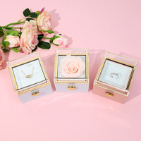 Offre Spéciale fait à la main savon fleur bijoux boîte-cadeau pour petite amie noël cadeau d'anniversaire ours bougie gâteau rotatif anneau boîte