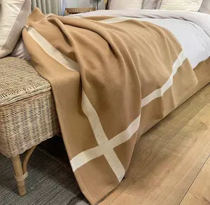 Couverture d'hiver en laine personnalisée maison hôtel voyage roi taille queen tissé luxe doux lit canapé 100% laine jeter couverture