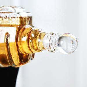 2023 chaud créatif fait à la main verre whisky carafes <span class=keywords><strong>Ak47</strong></span> pistolet forme verre <span class=keywords><strong>bouteille</strong></span> de vin whisky carafe ensemble - Product Image 6