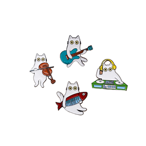 Broche de Gato de Dibujos Animados, Serie Orquesta Sinfónica, Combinación de Violín y Piano, Insignia de Aleación de Zinc Dorada, Regalo, Accesorios para Instrumentos Musicales - Product Image 1