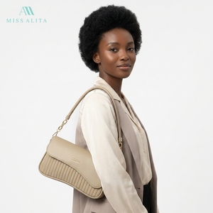 Sac à bandoulière pour femme en cuir PU <span class=keywords><strong>l</strong></span>éger, é<span class=keywords><strong>l</strong></span>égant, avec chaîne, pour usage quotidien, soirée ou fête, sac à main é<span class=keywords><strong>l</strong></span>égant pour femme - Product Image 3