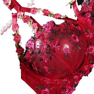 Set Lingerie Floreale Trasparente <span class=keywords><strong>Bordeaux</strong></span> Liscio e Sensuale con <span class=keywords><strong>Reggiseno</strong></span>, Perizoma e Anelli per le Gambe - Set Erotico Tre Pezzi - Product Image 5