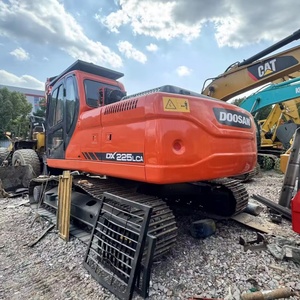 Excavadora Hidráulica Usada de Alta Calidad Doosan DX225LCA de 25 Toneladas con 110KW de Potencia y Capacidad de Cucharón de 1.28m, Procedente de Corea del Sur - Product Image 1