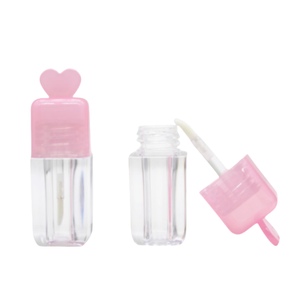 Conteneurs à rouge à lèvres vides en forme de cœur avec logo personnalisé en gros, imprimés à l'écran, tubes cosmétiques en plastique avec applicateur - Product Image 1