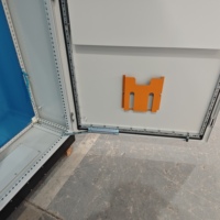 Armoire de commutation LV à porte simple L HMS avec plaque de montage intégrée, boîte de distribution et de protection pour équipement industriel 380V IP55