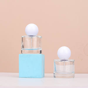 Atomizador de Perfume de Vidrio con Clip, Directo de Fábrica, Mini Botella de Spray Cosmético, Contenedor de Muestra Recargable, Botella Vacía para Viaje - Product Image 1